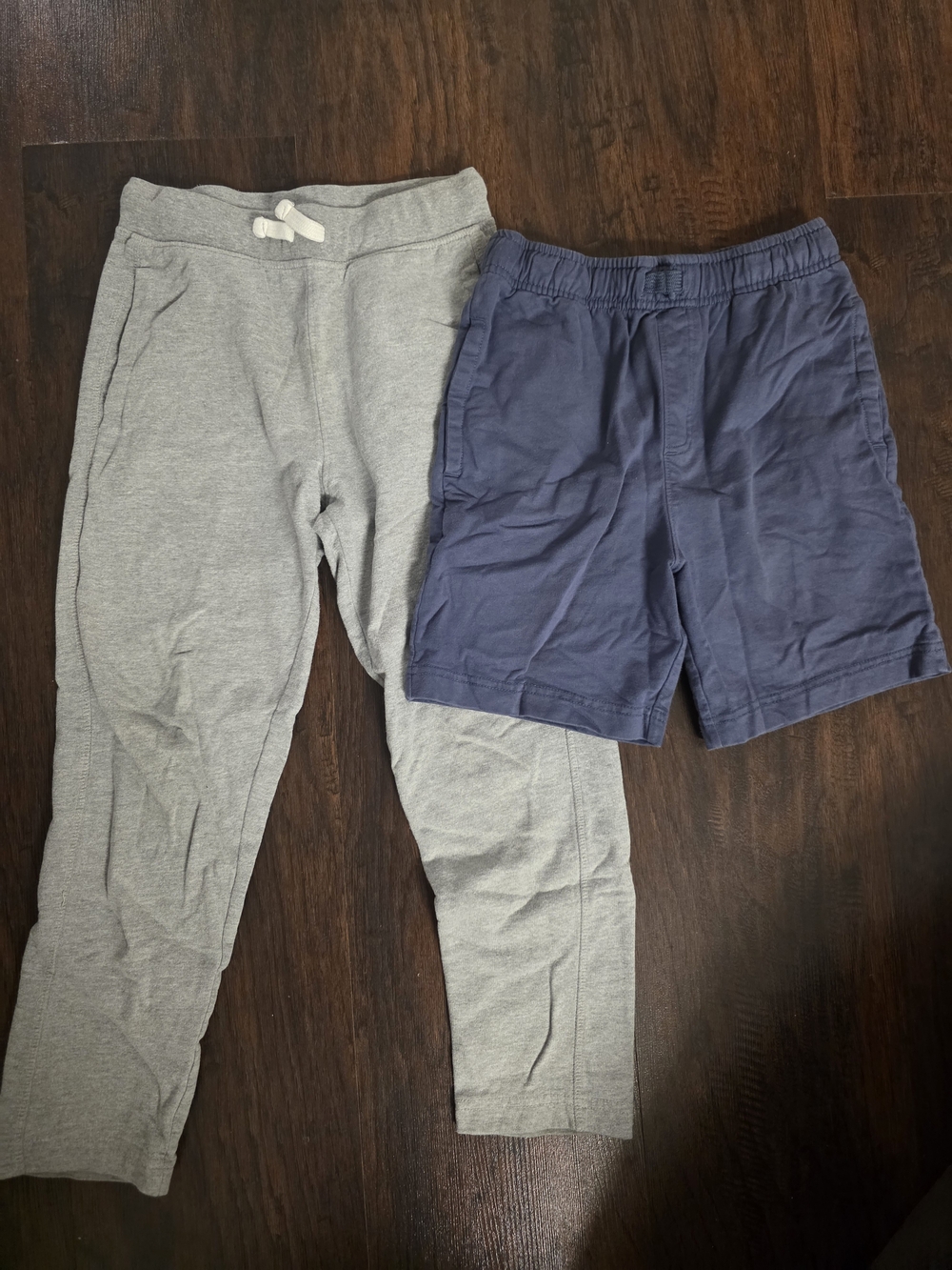 Tommy Bahama Kids Gray Joggers & Navy Blue Shorts Set